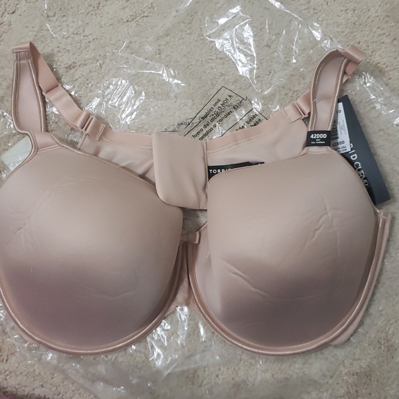 torrid Other - NWT Torrid Curve Smooth Full Coverage Bra